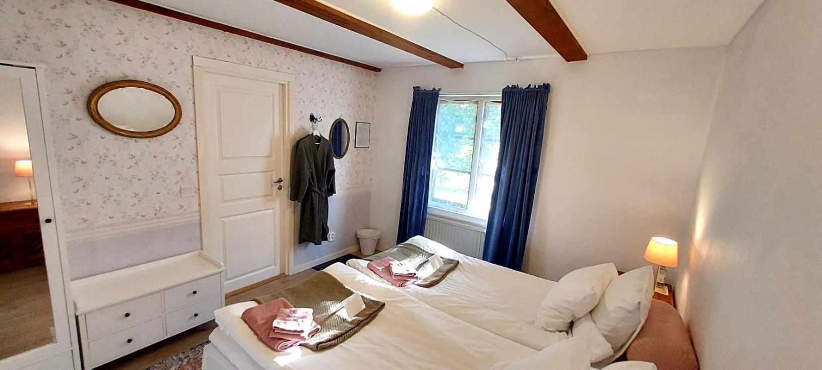 Arroeds Bostaelle Bed & Breakfast Tollarp ภายนอก รูปภาพ