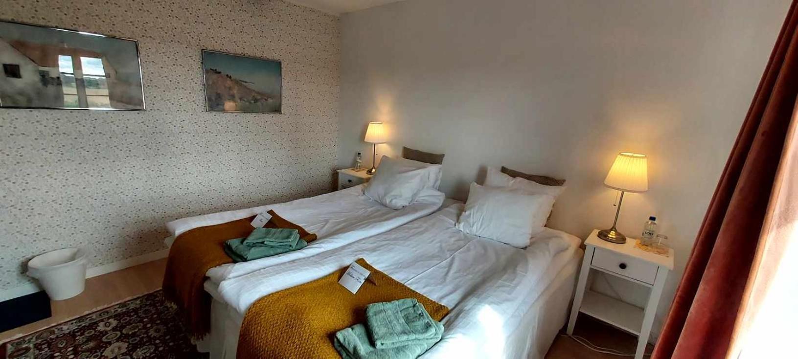 Arroeds Bostaelle Bed & Breakfast Tollarp ภายนอก รูปภาพ